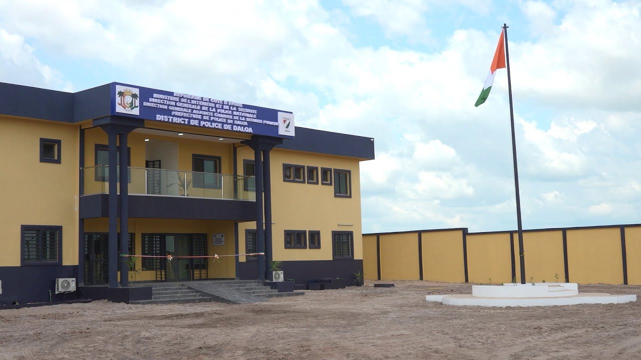 Le Premier ministre inaugure le nouveau district de police de Daloa