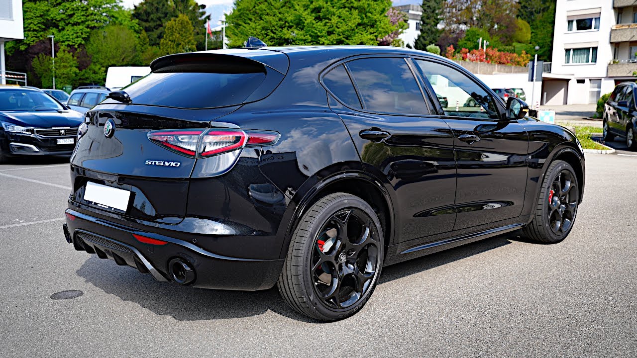 New Alfa Romeo Stelvio Competizione 2024