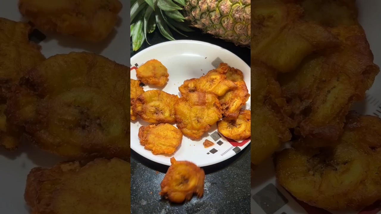 Crispy Raw Banana Tuk ✨😍 #Pakorashorts #shortsvideo #trandingshorts