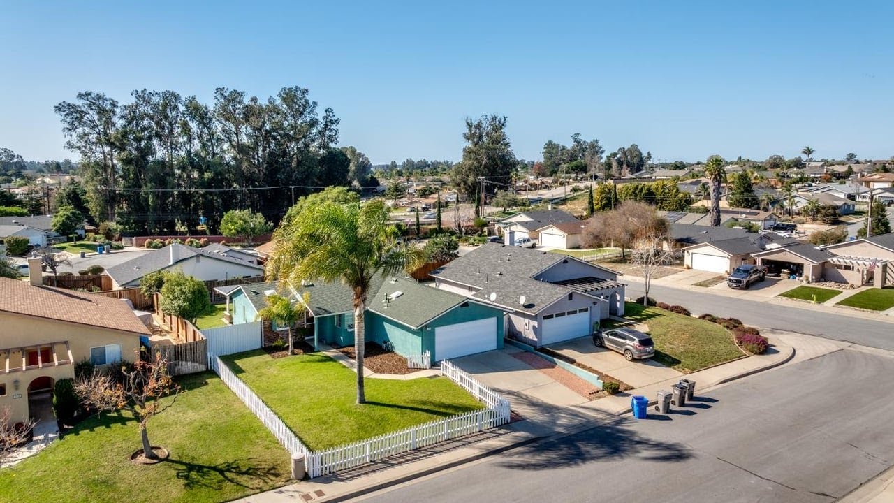 330 Kestrel Way, Nipomo, CA