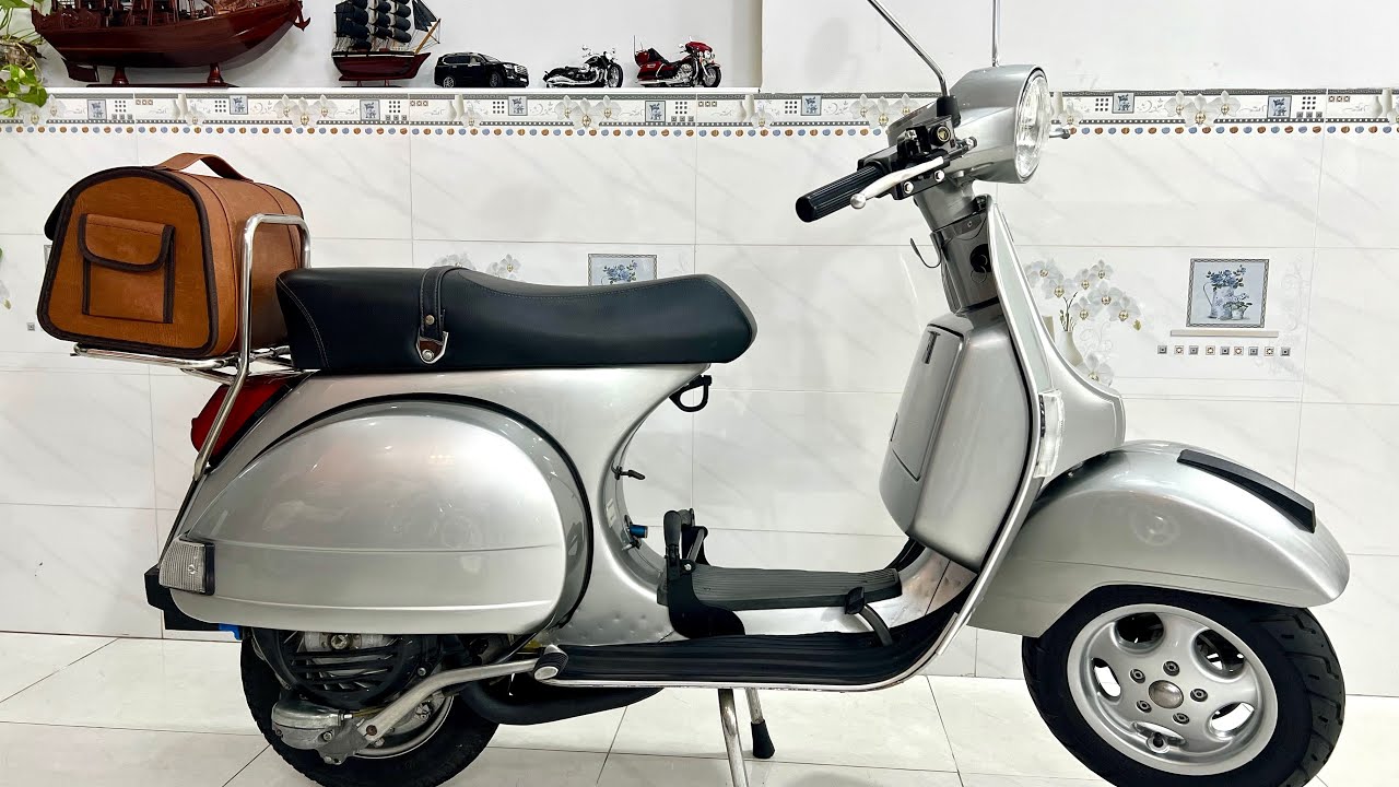 Đã Bán-Vespa px 150 nhập ý 1995 HQCN up17 máy rất im ,đồng sơn đẹp nhu mới -giá 7xtr  DT 0911517174