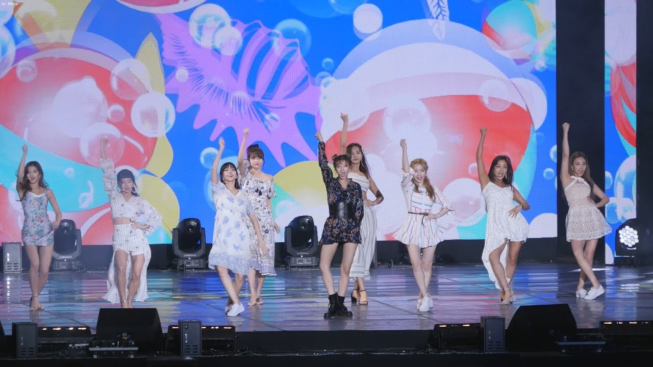 180723 트와이스(TWICE) "Dance The Night Away"  [4K] 직캠 Fancam (울산 썸머페스티벌) by Mera