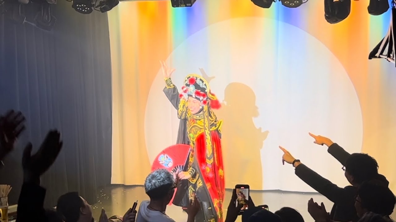 変面ショー 手品家博多店 変面俳優 姜潤