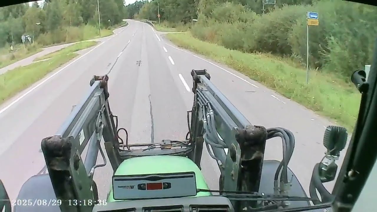 Pöytävaunuja ja pomppivia kärrejä