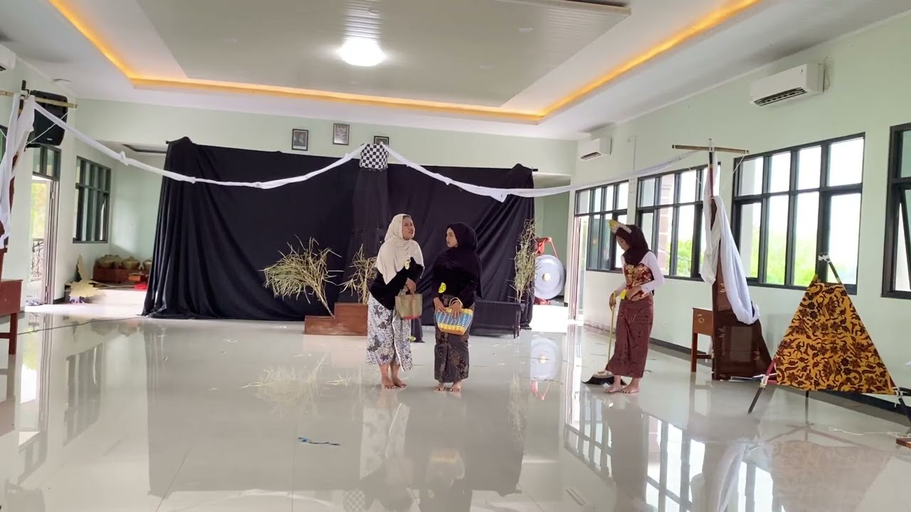 Ujian praktik bahasa jawa kelas XII.1, SMAN 1 BADEGAN “CALON ARANG”