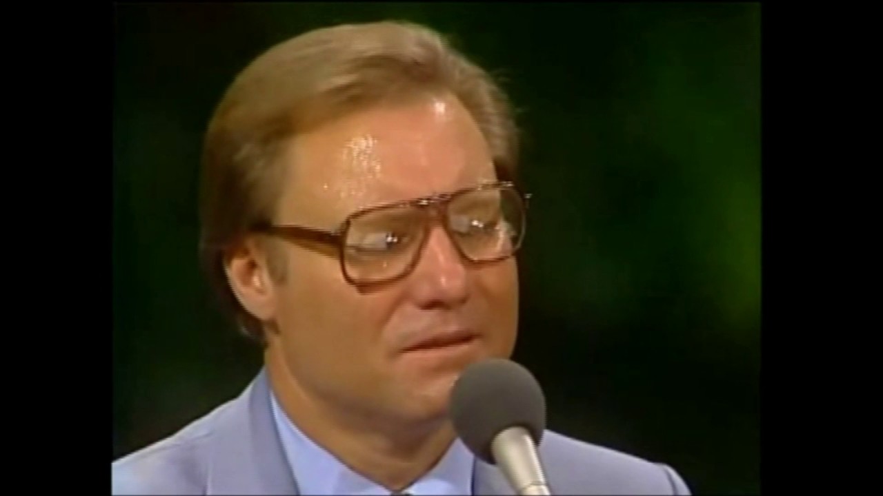 JIMMY SWAGGART - WE TALK IT OVER - CHICAGO  10 09  1982 - HD