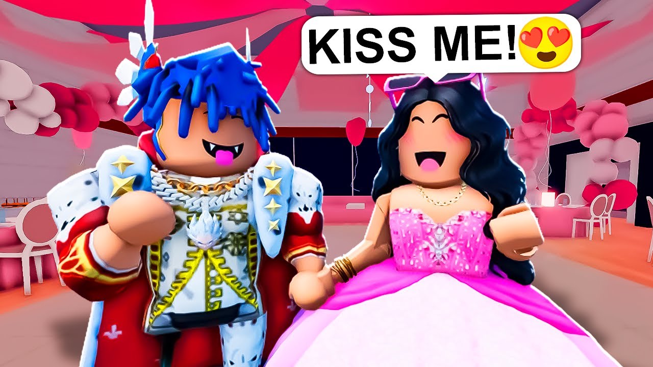 I Became BADDIE PROM QUEEN (Berry Avenue RP)