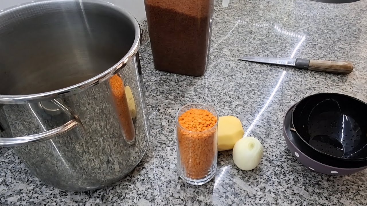DÜDÜKLÜDE MERCİMEK ÇORBASI pratik ve kolay tarif. Yarım saatte SOFRANIZ DA ! #youtube #food #keşfet