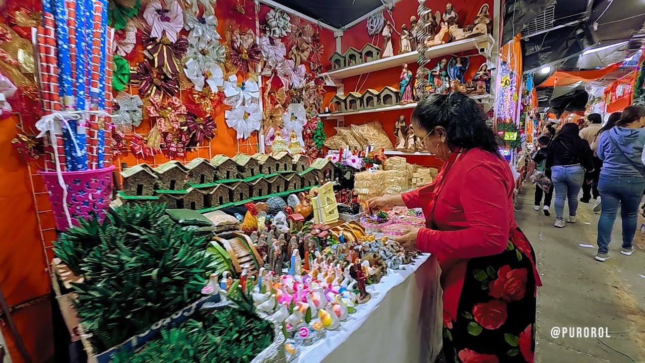 ME ADENTRE AL MERCADO NAVIDEÑO dónde ENCUENTRAS DE TODO en la ciudad de León Guanajuato