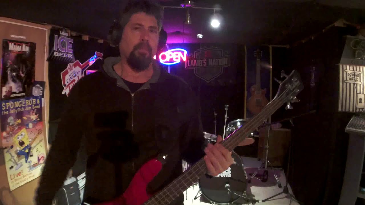 Carry On My Wayward Son - Bass Cover