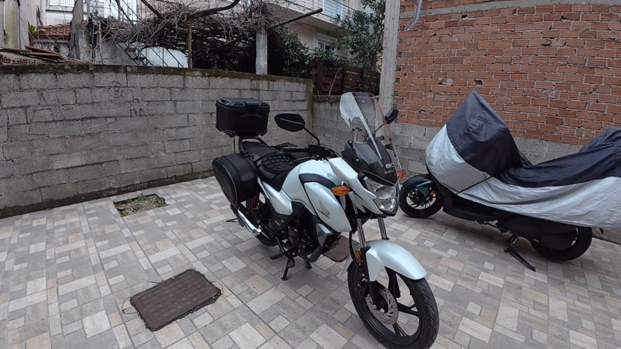 Honda CB125F Touring