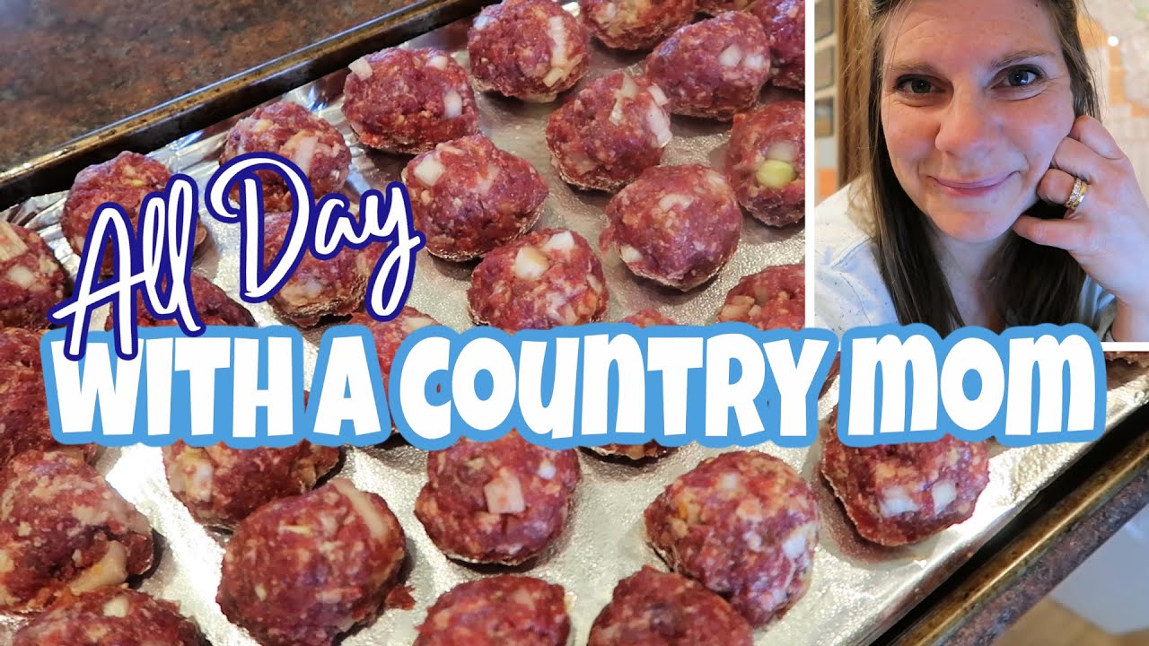 EASY & DELICIOUS HOMEMADE MEATBALLS | Real Life Mom Vlog + FARM WORK