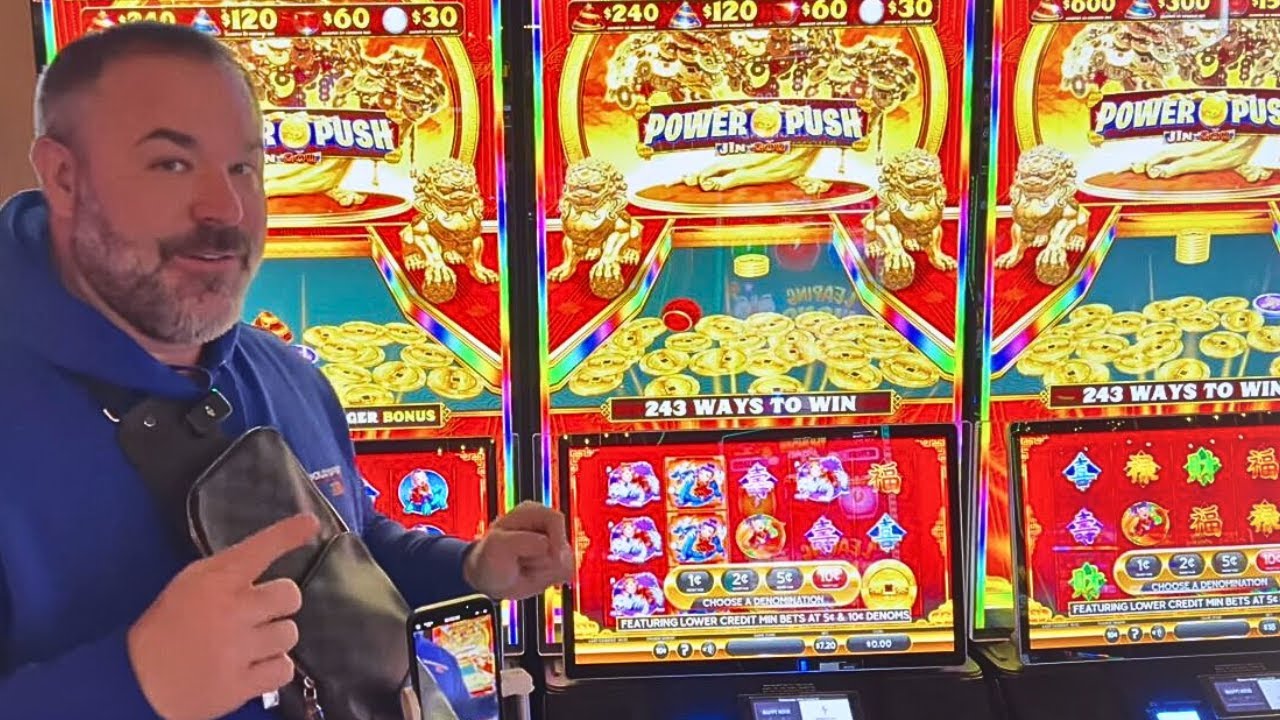 MASSIVE JACKPOT! Emptying Out This Slot Machine's Cash Stash!