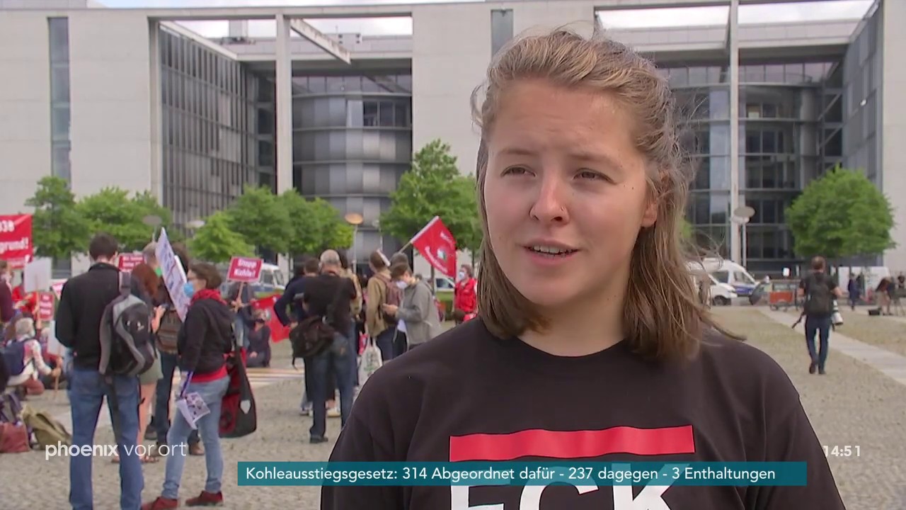 Reaktionen von Umweltaktivisten zum Kohleausstiegsgesetz am 03.07.20.