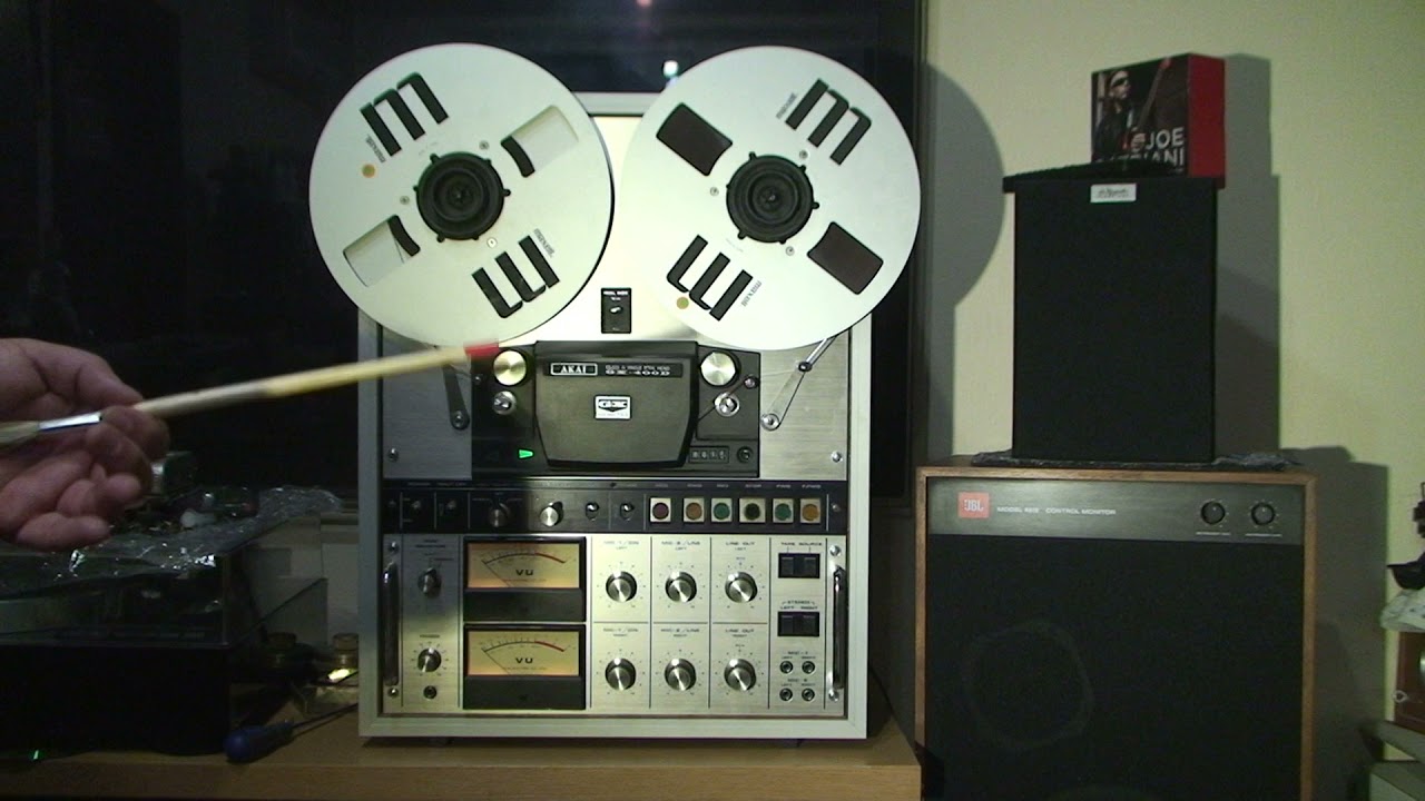 Обзор Akai GX-400D