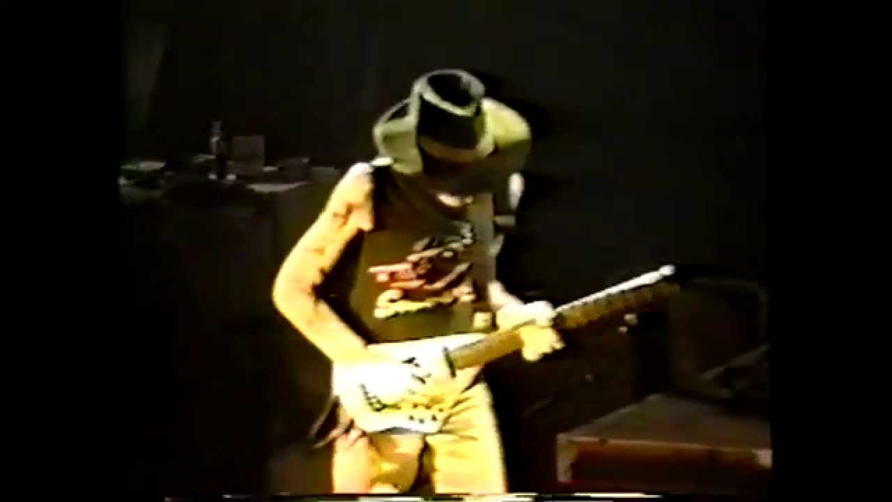 Johnny Winter - Check Out Her Mama Live @ Hammerjack's in Baltimore on 12-19-1992!