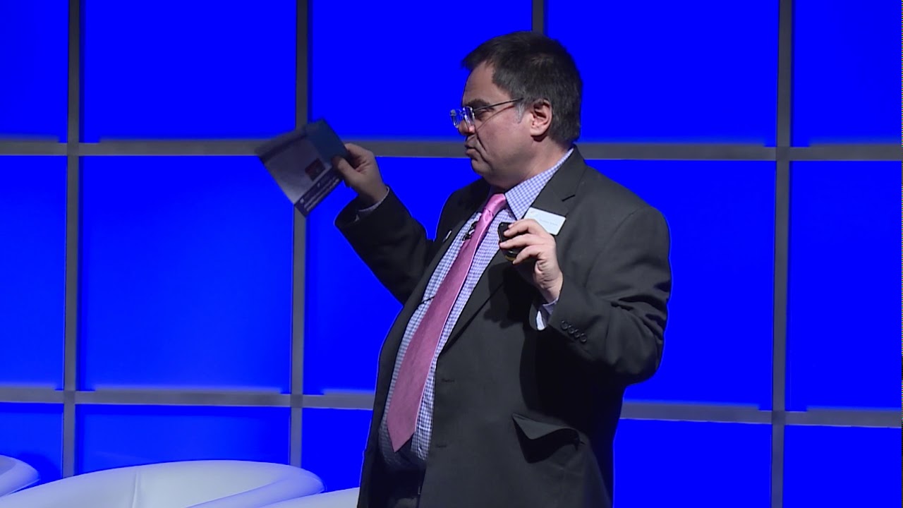 SMART TOURISM : Big data, artificial intelligence and robotics revolutions