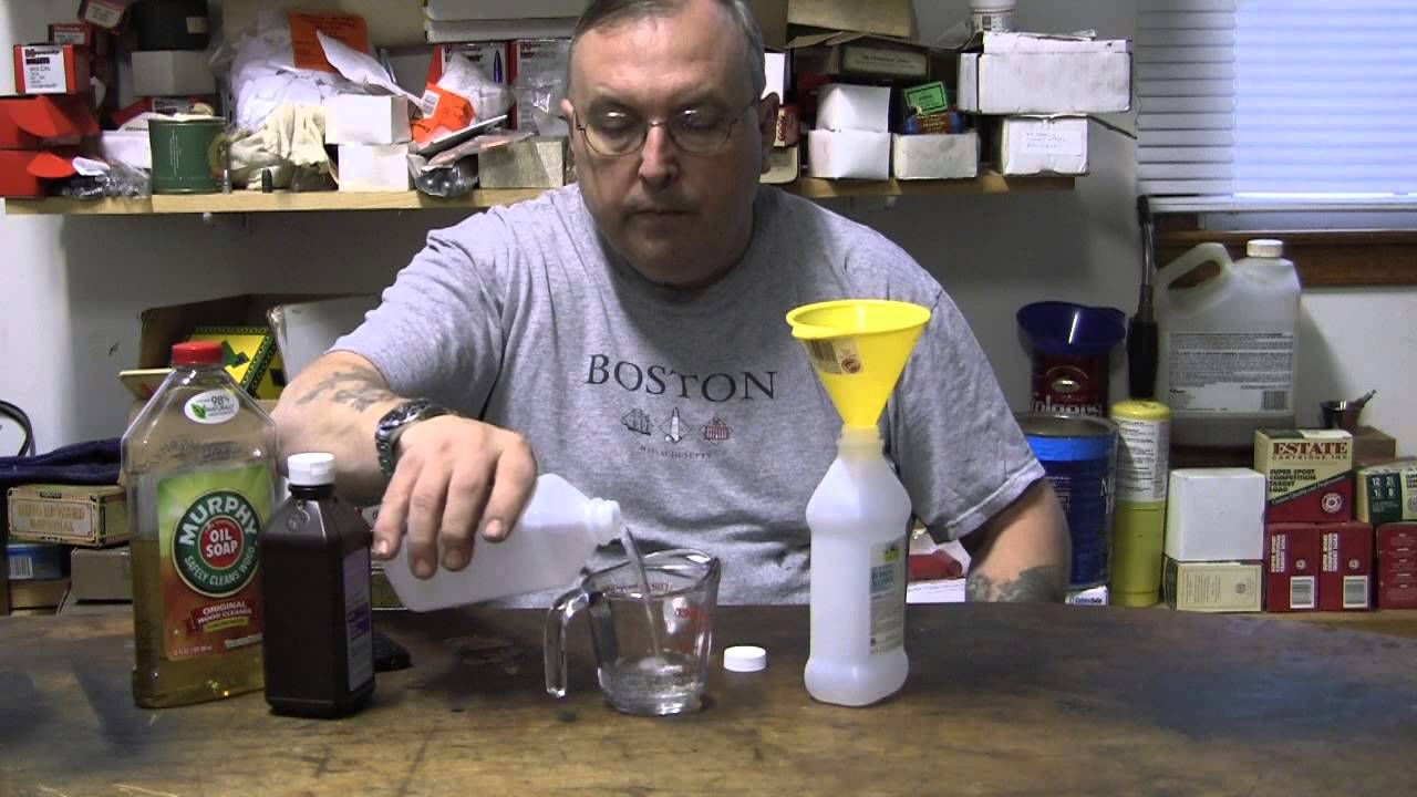 black powder cleaning solvent to control fouling