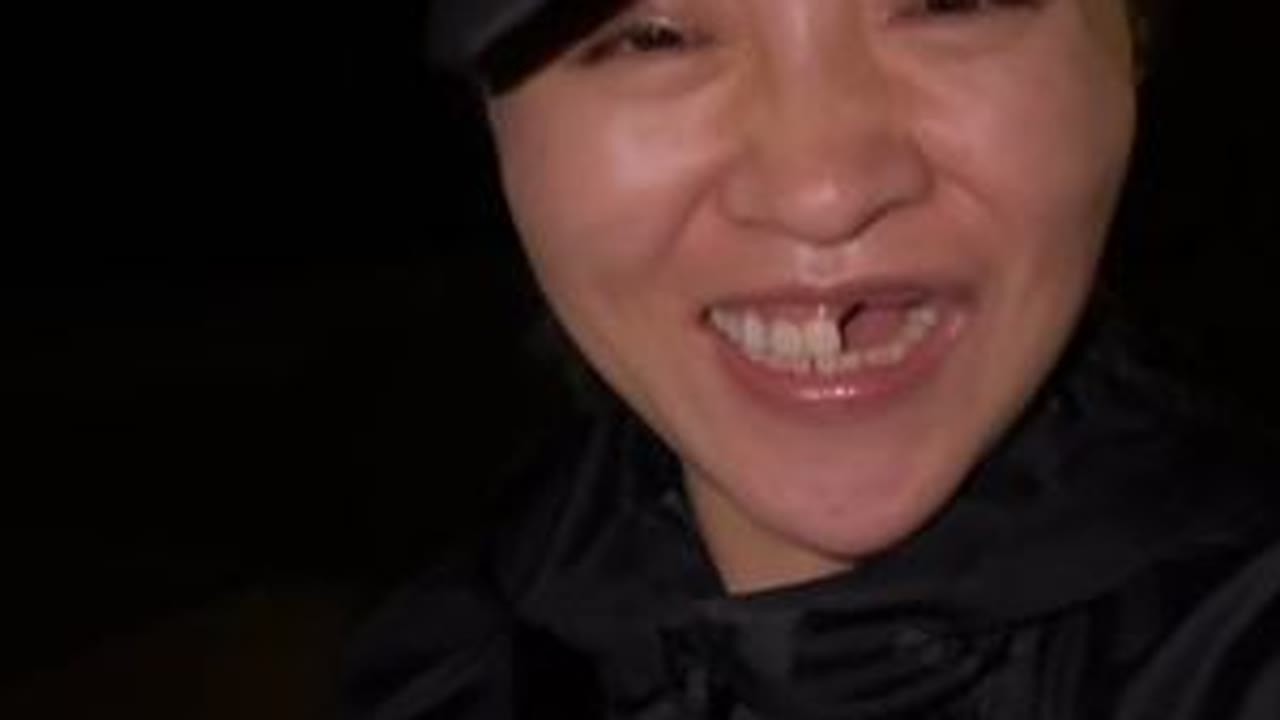 努力活着的中年年轻人， 生活再难，也会有过去的一天。米米的世界很简单、没有异性、没有社交，没有节日。只有昨天、今天、和明天，天天都在工作的路上和在工作之中。不寄希望于任何人，人生的小船我自己掌舵...
