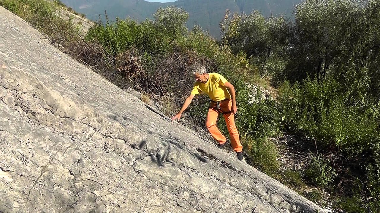 Die Kunst der empfindsamen Bewegung beim Klettern: Plattenkletterei - von Florian Kluckner