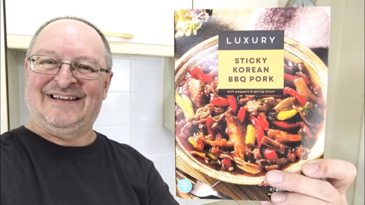 *NEW* Iceland Sticky Korean BBQ Pork ~ Food Review 