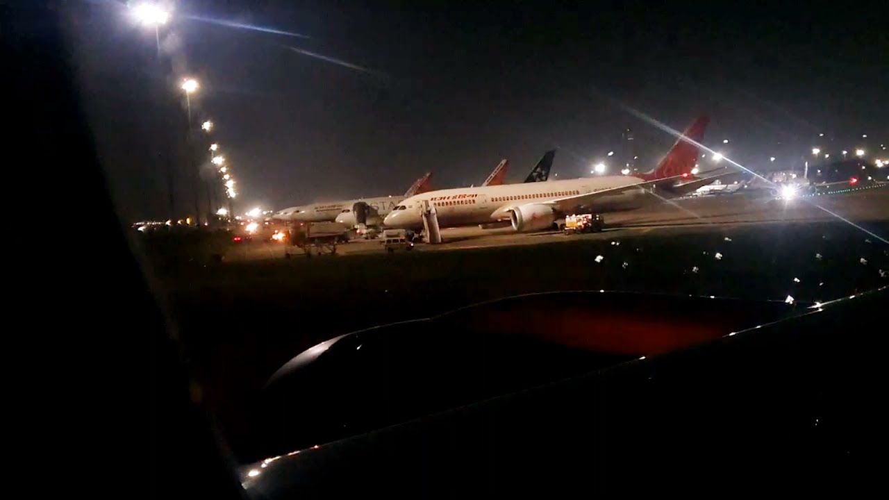 Canada Airline | oye Lovedeep | #Canada #oyLovedeep