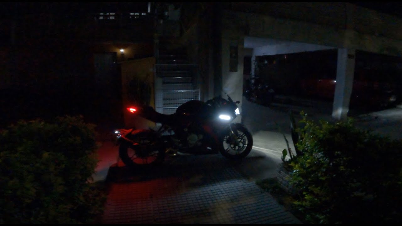 Voge 300 RR / Zanella RZ3 R - Onboard Nocturno - POV 4K