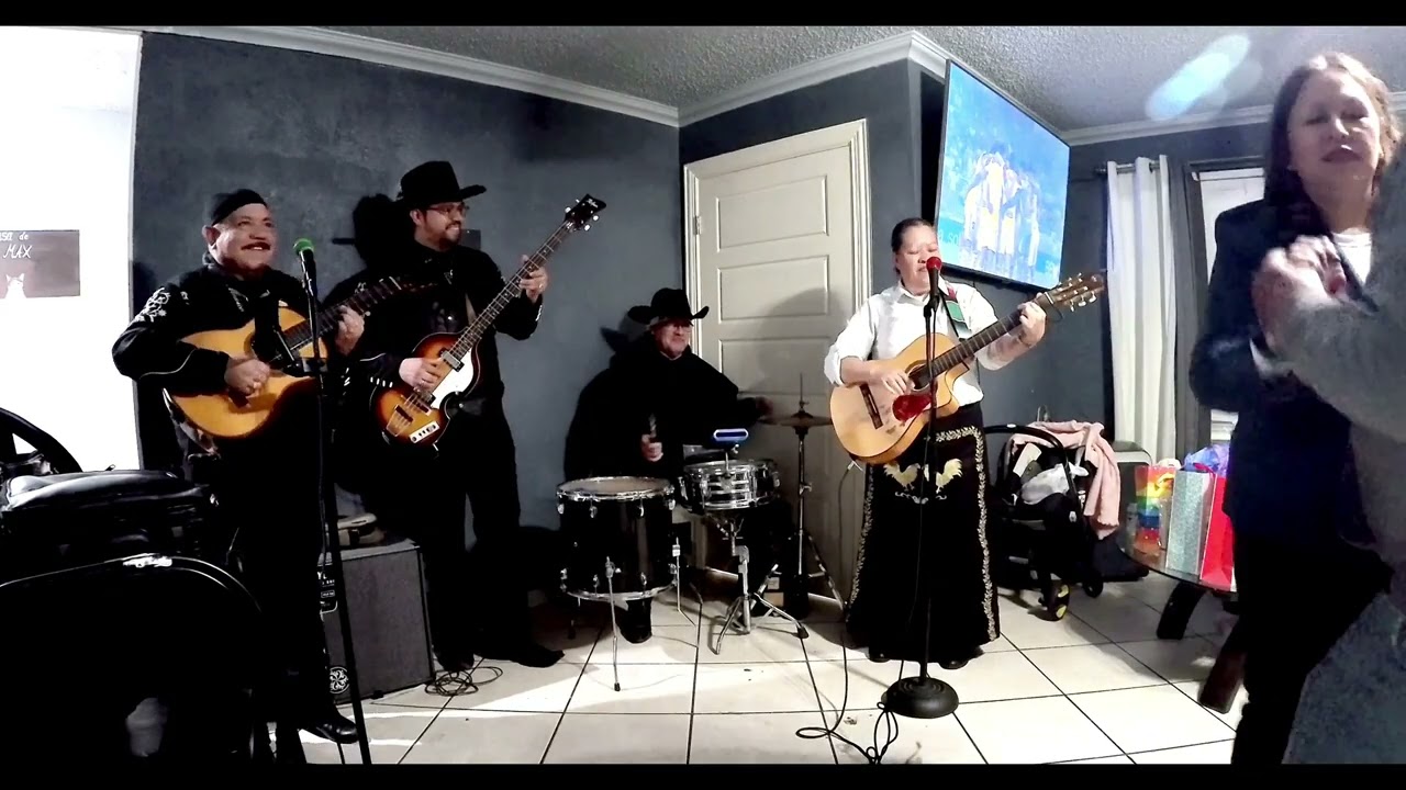 AGUITA DE COCO  TRIO. MEXICO