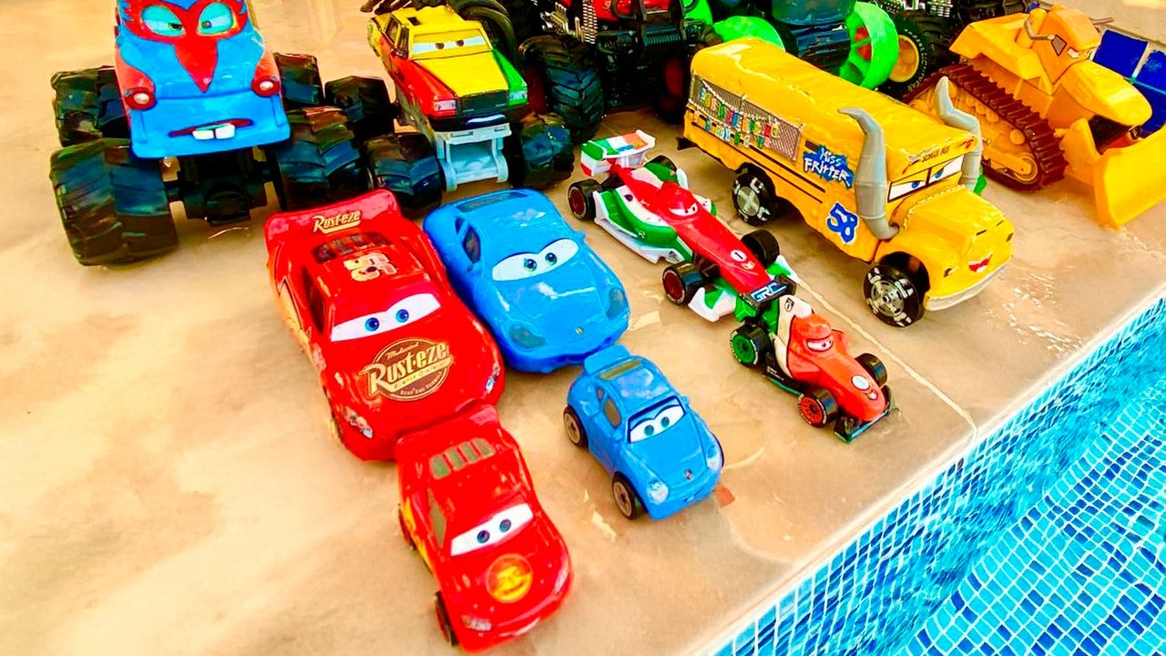 Disney Pixar Cars toys Review | Lightning McQueen, Finn McMissile, Mack, Doc Hudson,Cruz Ramirez