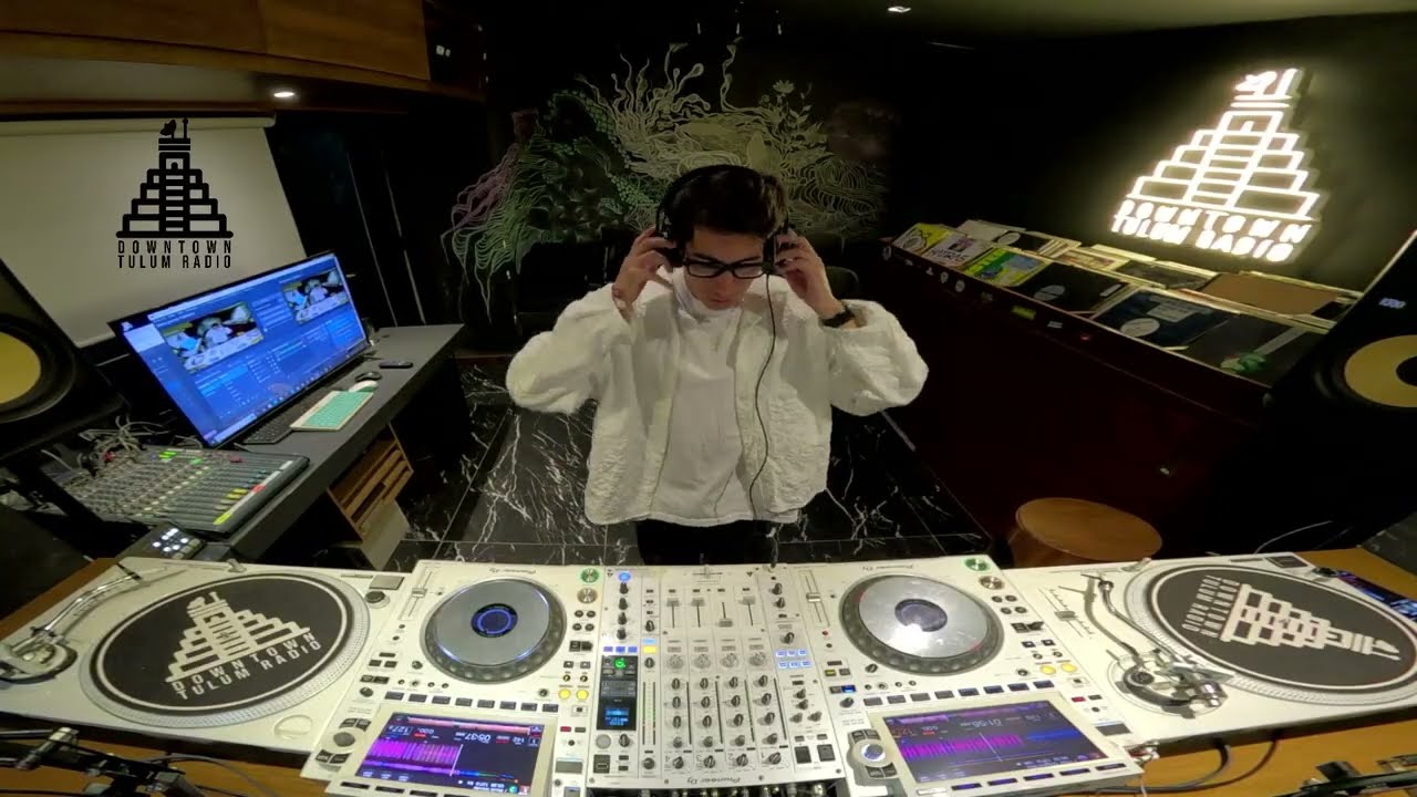 Gsus @ Downtown Tulum Radio (The Guest Mix)
