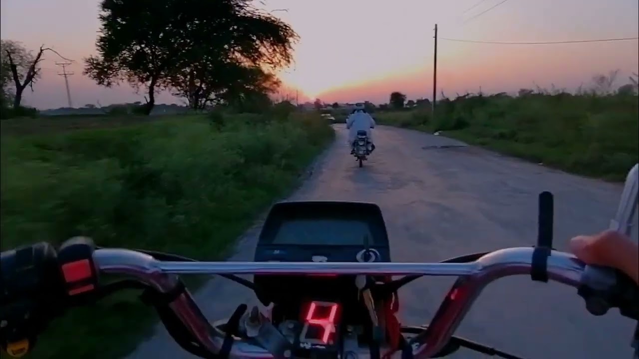 Bike ride to Kallar Sayedan (evening time) #travelvlog #bike #sunset