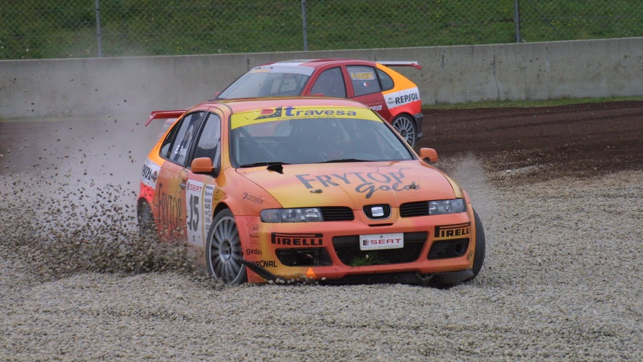 Seat Leon Supercup Crash & Show