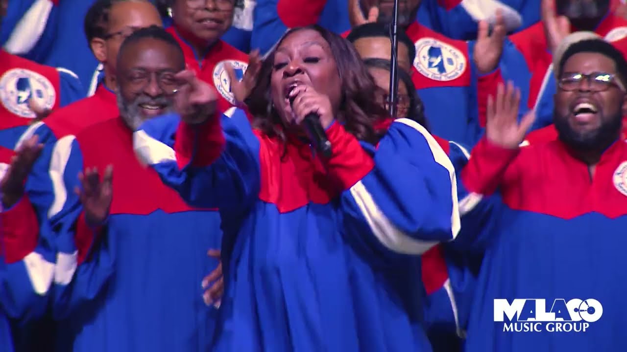 The Mississippi Mass Choir - I'm Walking