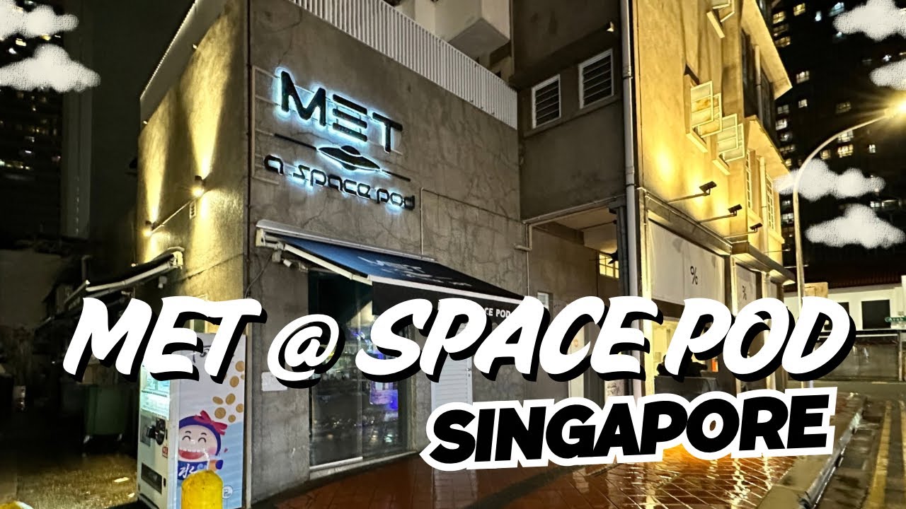 Hotel KAPSUL Singapore!  Met a Space Pod Arab Street, deket bgt sm Masjid,Buat singletrip Konser