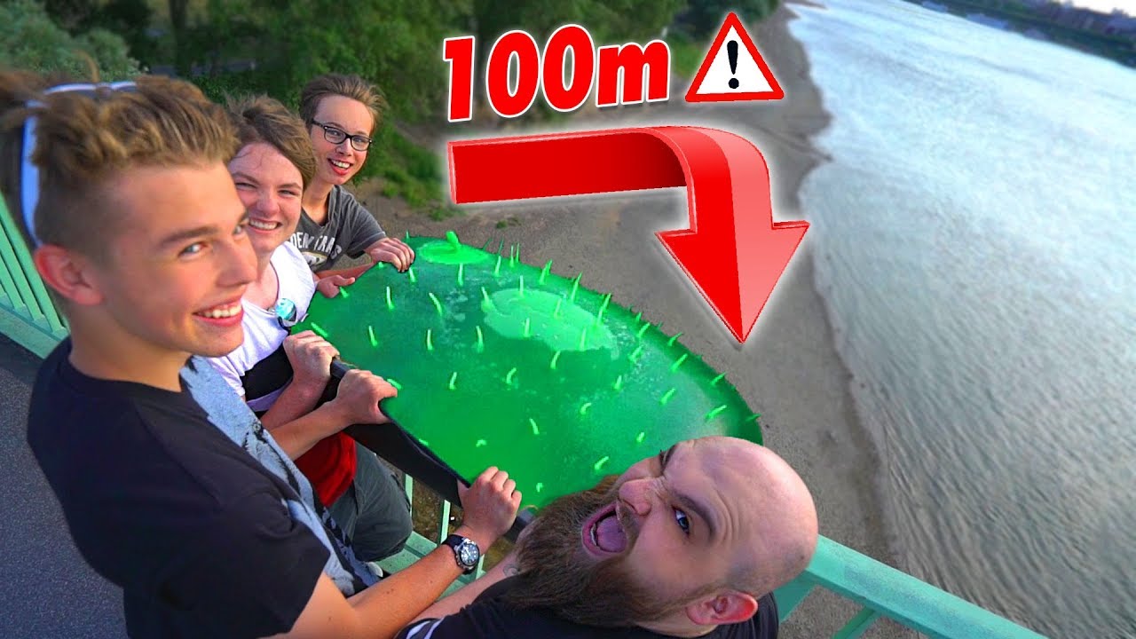EXPERIMENT: 200 kg WASSERBALLON aus 100 METER ! - Gadget Wubble Bubble Toy Fun !