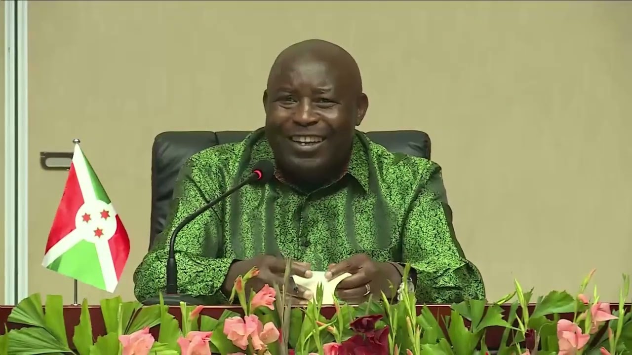 Igice ca nyuma c'ikiyago c'Umukuru w'Igihugu Ndayishimiye n'Abamenyeshamakuru/ 01 12 2025