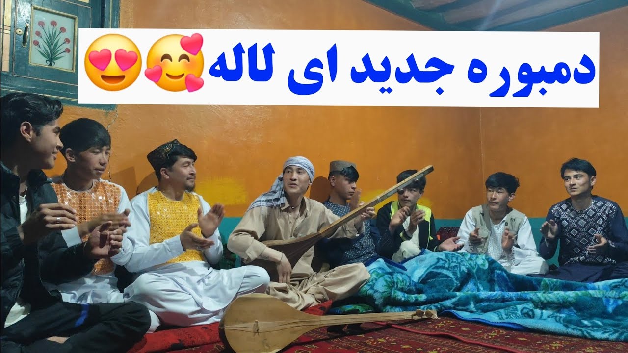 دمبوره کاغذ پیچ و جدید😘👌 از هنرمند نایاب عزیز در دور همی دوستانه #مالستان #لایک_کامنت_یادت_نره 