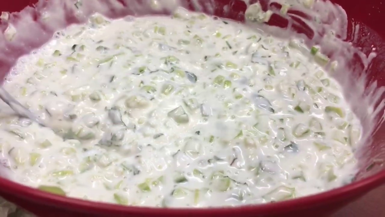 Turkish Cacik | Yogurt with Cucumbers & Herbs