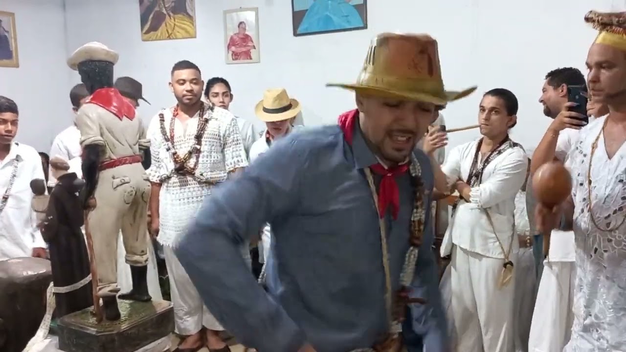 Festa de Consagração na Casa de Pai Vinícius de Boiadeiro Menino Ceará Mirim - RN.