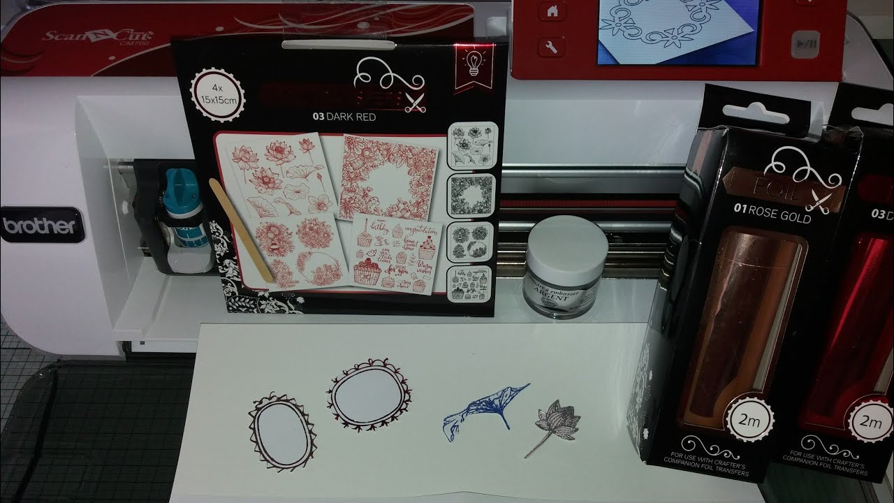 ScanNcut en français : foil transfers ACTION et poudre à embosser