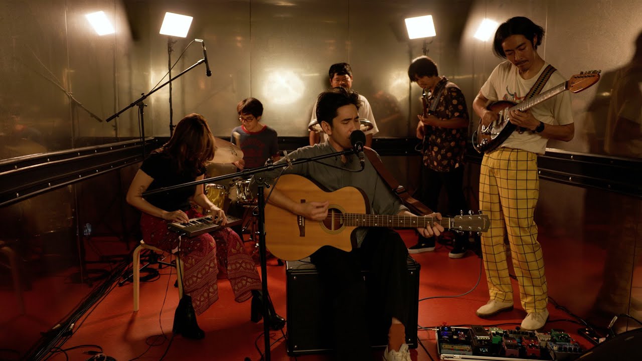 Cargo Lift Sessions: Khana Bierbood | Esplanade Offstage