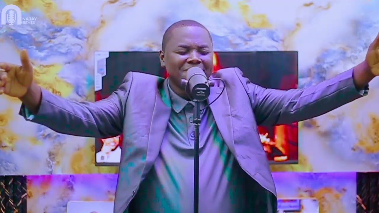 Atmosphere of worship 