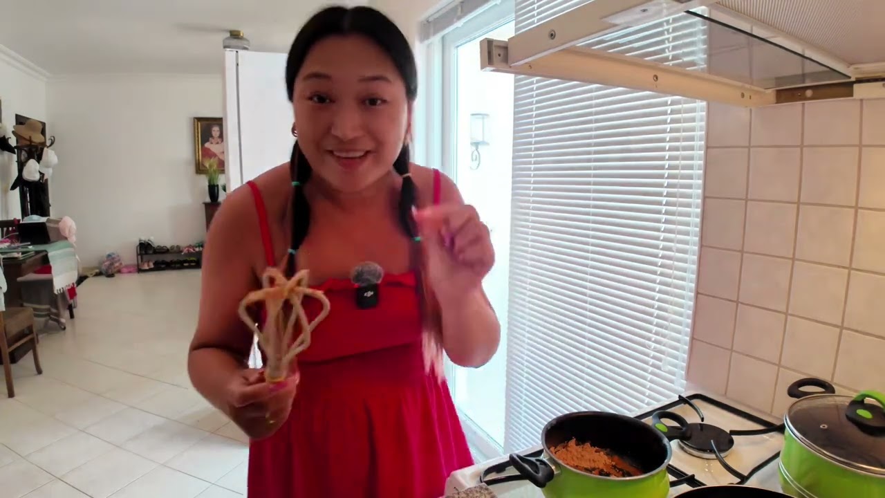 Did I burn down the house? Lan dau tien nau an tai nha muon …..