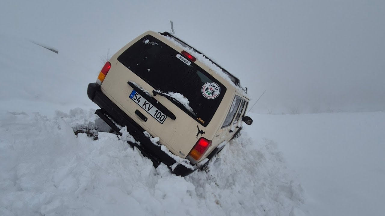 Dağ Evi Yolunda Kaza.Bushcraft Lada Niva ile Dağlarda Camping.Is it safe to drive in the snow?