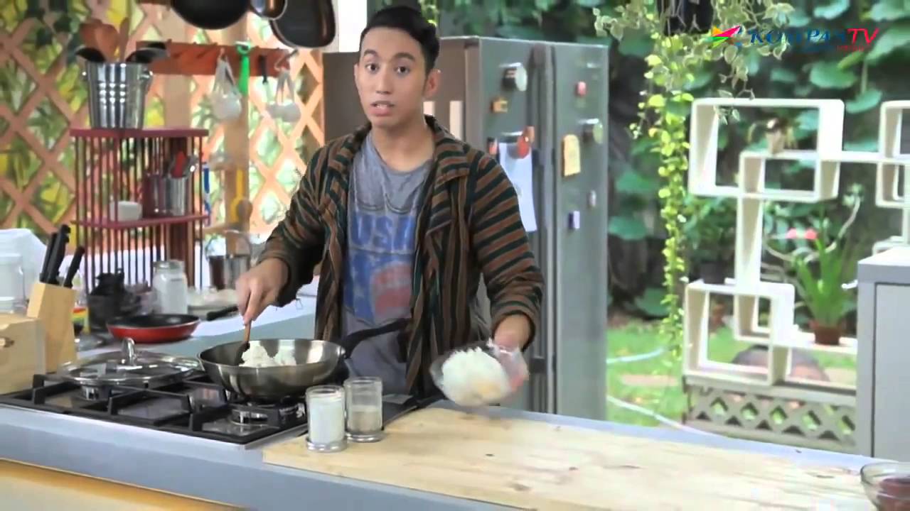 Memasak Nasi Goreng Kampung - Urban Cook