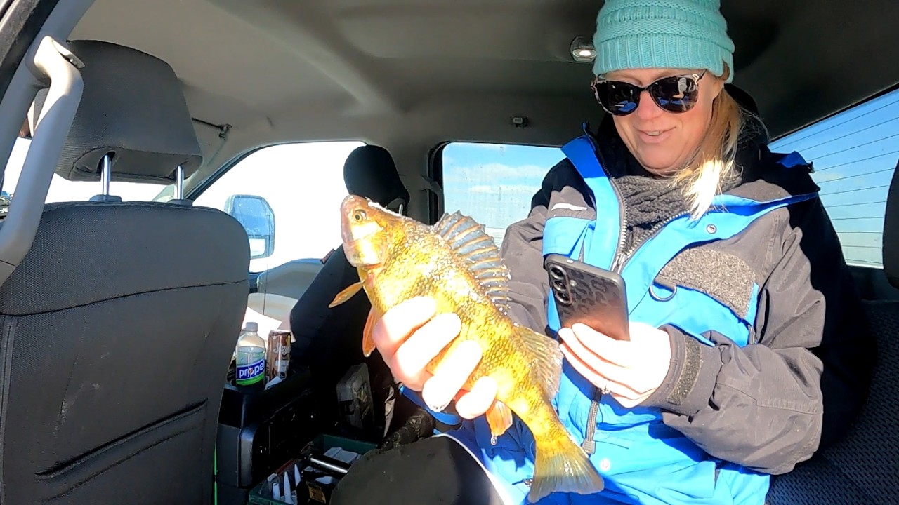 ICE FISHING LAKE WINNEBAGO 1/29/2026