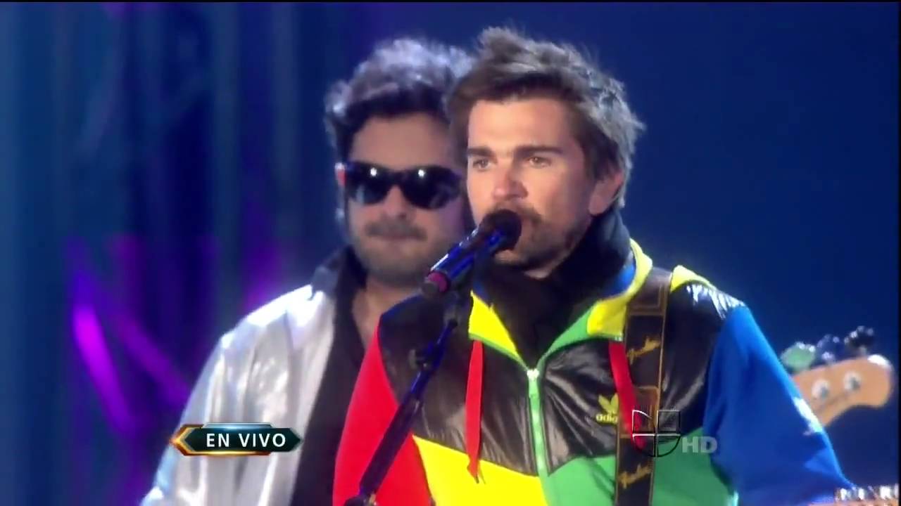 Juanes Yerbatero en vivo HD Estreno Mundial 2010