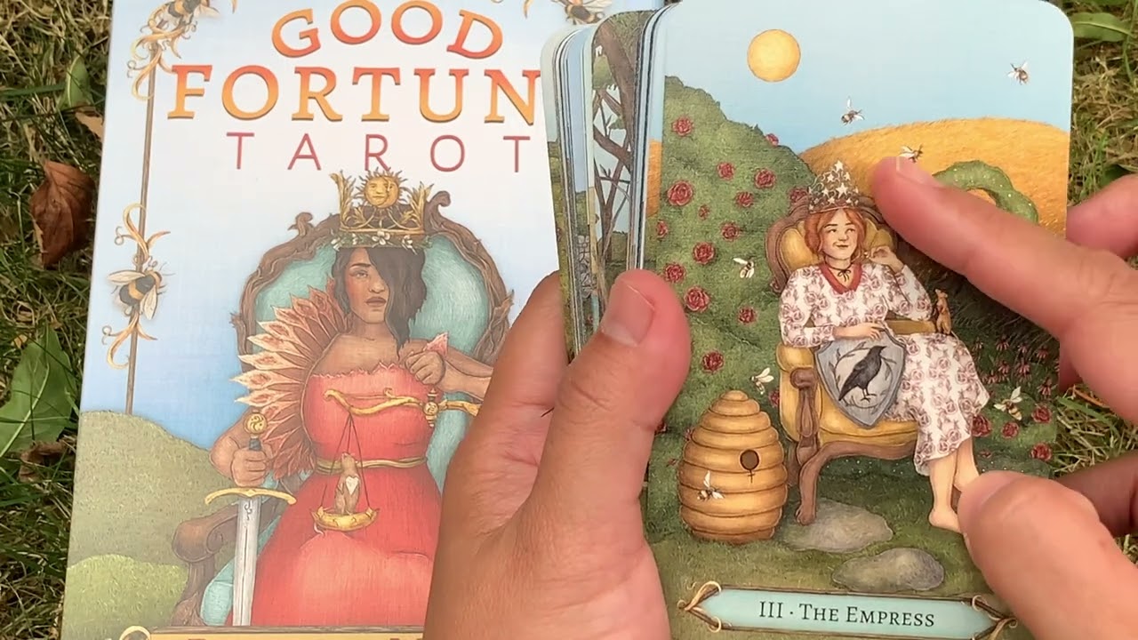Good fortune tarot unbox, flip through, review dedicated to @valentinadekoy3511