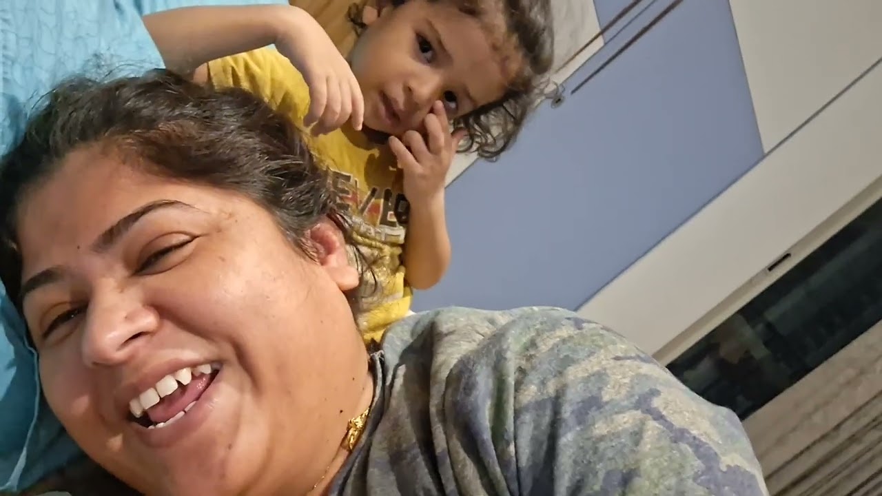 Kitna pyar krta h chuguu mumma se🥰🥰#minivlog#kidvlog#cutebaby#mummaboy#love#cute#ytshorts#ytviral
