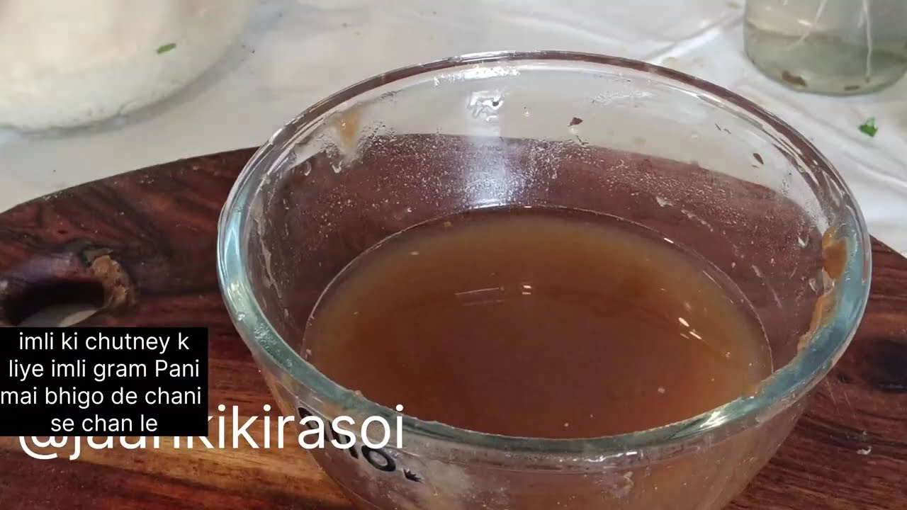 😋🤗ढाबा स्टाइल आलू पनीर कुलचा और इमली की स्पेशल चटनी | घर पर आसान रेसिपी😋🧈